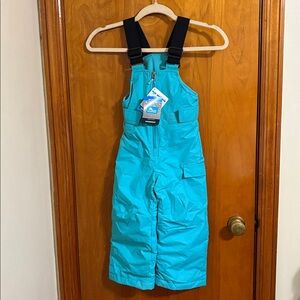 NWT Columbia toddler teal bibs 4T